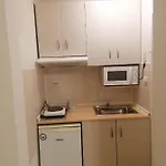 Petkov Family - Self Check-in Hotel