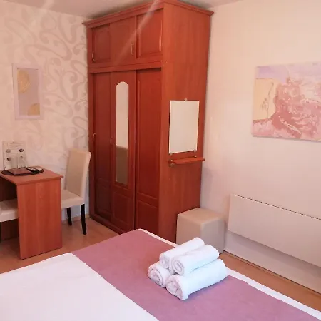 Hotel Petkov Family 3*